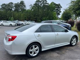 2014 Toyota Camry Se Sedan 4d - Image 7