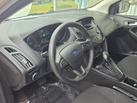 2017 Ford Focusse Sedan 4d - Image 9