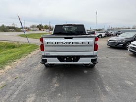 2020 CHEVROLET SILVERADO 1500 CREW CAB PICKUP V8, ECOTEC3, 5.3 LITER CUSTOM PICKUP 4D 5 3/4 FT