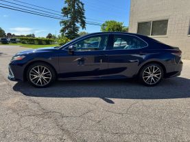 2021 TOYOTA CAMRY SEDAN 4-CYL, 2.5 LITER XLE SEDAN 4D