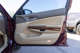 2010 HONDA ACCORD SEDAN 4-CYL, I-VTEC, 2.4 LITER EX-L SEDAN 4D