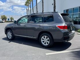 2012 TOYOTA HIGHLANDER SUV 4-CYL, 2.7 LITER SPORT UTILITY 4D