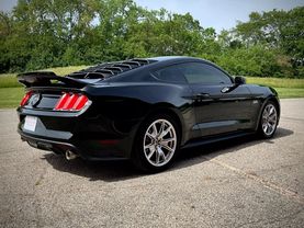 2015 Ford Mustang - Image 5