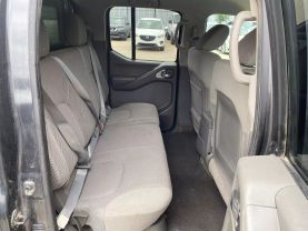 2010 NISSAN FRONTIER PICKUP V6 4.0L GASOLINE CREW CAB LE 4WD 4.0L V6 at Motors On Wheels - used car dealership in Houston, Texas.