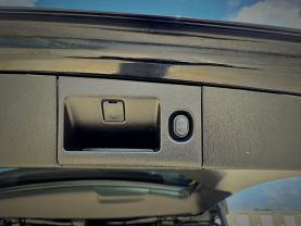 2016 CHEVROLET SUBURBAN SUV V8, ECOTEC3, 5.3 LITER LT SPORT UTILITY 4D