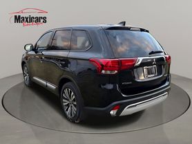 2019 MITSUBISHI OUTLANDER SUV 4-CYL, 2.4 LITER SE SPORT UTILITY 4D