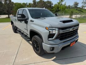 2024 CHEVROLET SILVERADO 3500 HD CREW CAB PICKUP V8, TURBO DIESEL, 6.6 LITER LTZ PICKUP 4D 6 1/2 FT