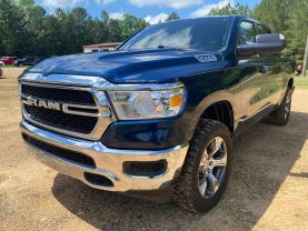 2019 RAM 1500 CREW CAB PICKUP V8, HEMI, ETORQUE, 5.7 LITER TRADESMAN PICKUP 4D 5 1/2 FT