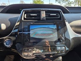 2017 Toyota Prius - Image 22