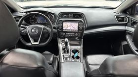 2017 Nissan Maxima - Image 33