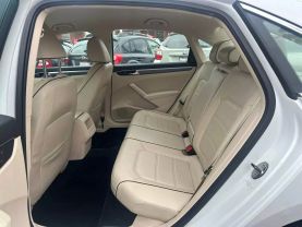 2017 VOLKSWAGEN PASSAT SEDAN 4-CYL, TURBO, 1.8 LITER 1.8T R-LINE SEDAN 4D
