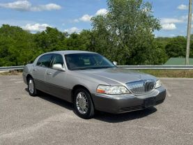 2008 LINCOLN TOWN CAR SEDAN V8, FLEX FUEL, 4.6 LITER SIGNATURE LIMITED SEDAN 4D