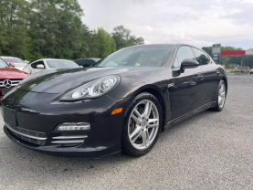 2013 Porsche Panamera - Image 1