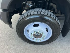 2017 FORD F550 SUPER DUTY CREW CAB & CHASSIS