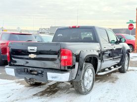 2009 CHEVROLET SILVERADO 1500 CREW CAB PICKUP V8, FLEX FUEL, 5.3 LITER LTZ PICKUP 4D 5 3/4 FT