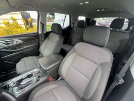 2020 Chevrolet Traverse Ls Sport Utility 4d - Image 17