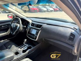 2018 Nissan Altima - Image 17