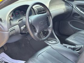2004 FORD MUSTANG COUPE V6, 3.9 LITER COUPE 2D