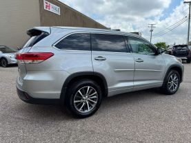 2018 TOYOTA HIGHLANDER SUV V6, 3.5 LITER XLE SPORT UTILITY 4D