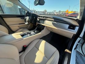 2017 JAGUAR XF SEDAN V6, SUPERCHARGED, 3.0 LITER XF 35T PREMIUM SEDAN 4D