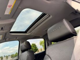 2019 GMC SIERRA 3500 HD CREW CAB PICKUP V8, TURBO DIESEL, 6.6 LITER DENALI PICKUP 4D 6 1/2 FT