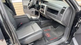 2011 RAM DAKOTA CREW CAB PICKUP V8, FLEX FUEL, 4.7 LITER LARAMIE PICKUP 4D 5 1/4 FT