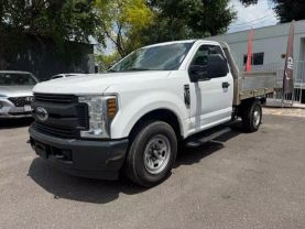 2019 Ford F250 Super Duty Regular Cab - Image 2