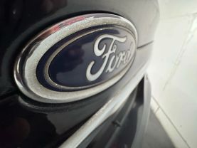 2017 FORD FUSION SEDAN 4-CYL, 2.5 LITER SE SEDAN 4D
