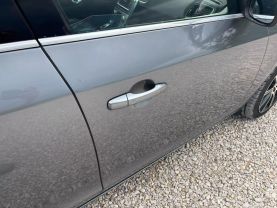 2018 VOLVO S60 SEDAN 4-CYL, DRIVE-E, TURBO, 2.0 LITER T5 INSCRIPTION SEDAN 4D at T&T Repairables - used car dealership in Spencer, Indiana.
