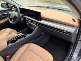 2024 HYUNDAI SONATA HYBRID SEDAN 4-CYL, HYBRID, GDI, 2.0 LITER LIMITED SEDAN 4D at T&T Repairables - used car dealership in Spencer, Indiana.