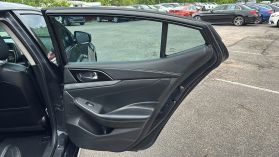 2017 Nissan Maxima - Image 20