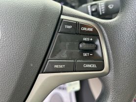 2017 HYUNDAI ELANTRA SEDAN 4-CYL, 2.0 LITER SE SEDAN 4D