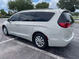 2017 CHRYSLER PACIFICA VAN V6, 3.6 LITER TOURING-L MINIVAN 4D