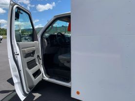 2019 FORD E350 SUPER DUTY CUTAWAY 36FT CABLE SPLICER BUCKET VAN ALTEC AT200A BUCKET TRUCKS V10, 6.8 LITER CUTAWAY VAN 2D - Eddies Auto Sales