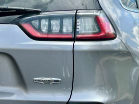2019 JEEP CHEROKEE SUV - AUTOMATIC - Dart Auto Group
