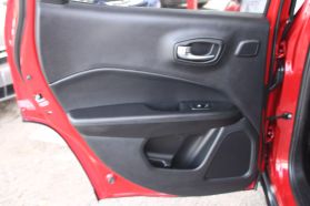 2019 Jeep Compass - Image 20