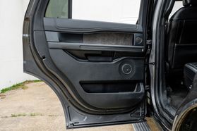2020 Ford Expedition - Image 62