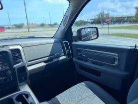 2017 RAM 1500 CREW CAB