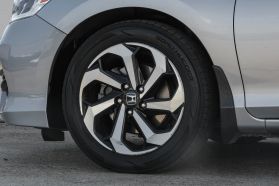 2017 Honda Accord - Image 59