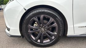 2021 Toyota Sienna - Image 41