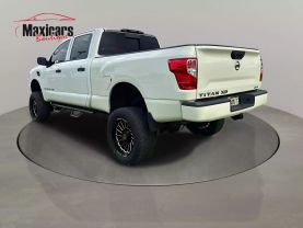 2017 NISSAN TITAN XD CREW CAB PICKUP V8, TURBO DIESEL, 5.0L S PICKUP 4D 6 1/2 FT