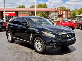 2017 INFINITI QX70