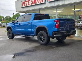 2022 Chevrolet Silverado 1500 Crew Cabzr2 Pickup 4d 5 3/4 Ft - Image 7