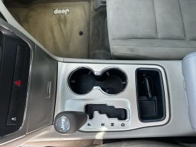 2012 JEEP GRAND CHEROKEE SUV V6, FLEX FUEL, 3.6 LITER LAREDO SPORT UTILITY 4D