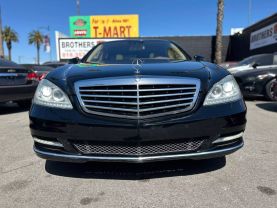 2012 MERCEDES-BENZ S-CLASS SEDAN V8, TWIN TURBO, 4.6 LITER S 550 SEDAN 4D