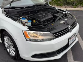 2014 VOLKSWAGEN JETTA SEDAN 4-CYL, PZEV, 1.8T 1.8T SE SEDAN 4D