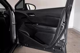 2018 TOYOTA C-HR SUV 4-CYL, 2.0 LITER XLE PREMIUM SPORT UTILITY 4D