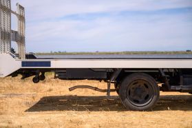 1997 TOYOTA DYNA TRUCK 15B-FT CAR HAULER