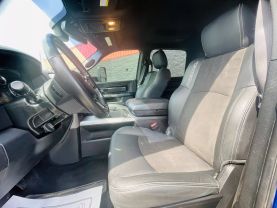 2017 RAM 1500 CREW CAB PICKUP V8, HEMI, 5.7 LITER REBEL PICKUP 4D 5 1/2 FT
