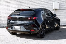 2019 MAZDA MAZDA3 HATCHBACK 4-CYL, SKYACTIV-G, 2.5 LITER PREMIUM HATCHBACK 4D